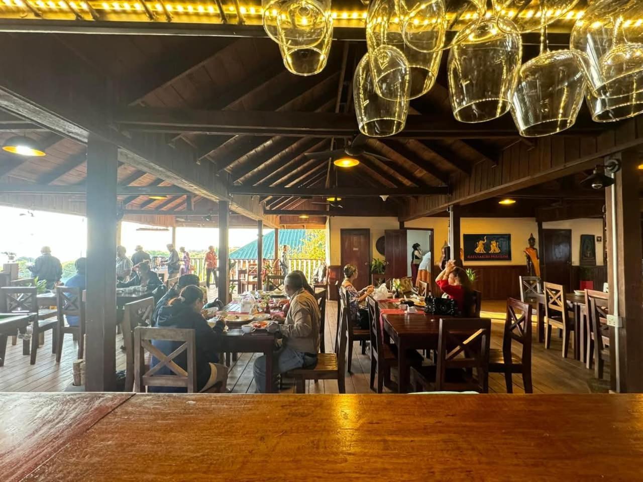 Ratanakiri Paradise Hotel & Restaurant بانلونغ المظهر الخارجي الصورة