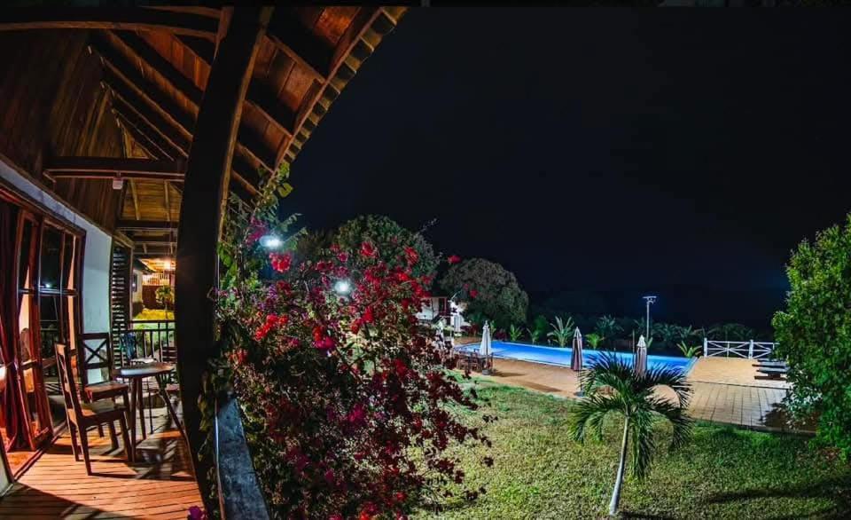 Ratanakiri Paradise Hotel & Restaurant بانلونغ الغرفة الصورة