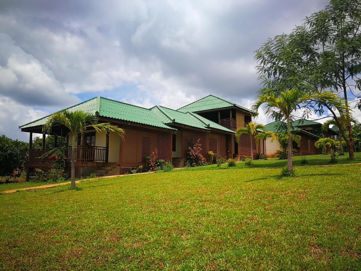 Ratanakiri Paradise Hotel & Restaurant بانلونغ المظهر الخارجي الصورة
