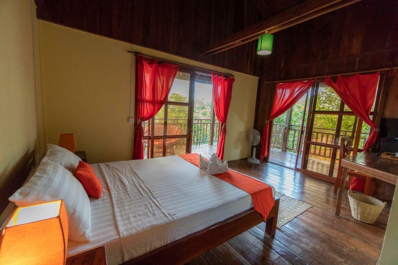 Ratanakiri Paradise Hotel & Restaurant بانلونغ المظهر الخارجي الصورة